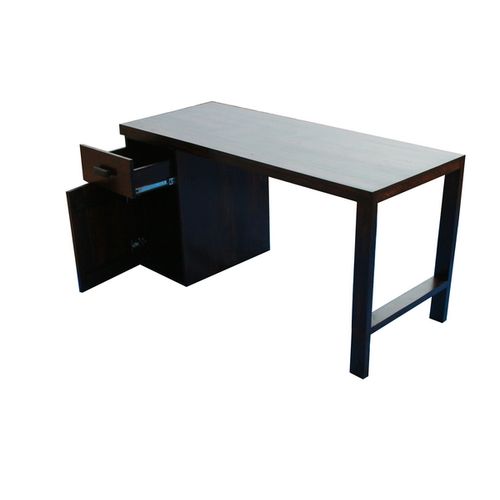 Octave- An Executive Table - ubyld