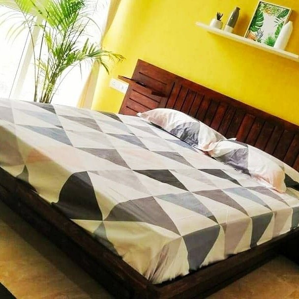 Cots