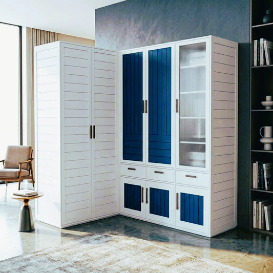 Devin-A spacious wardrobe