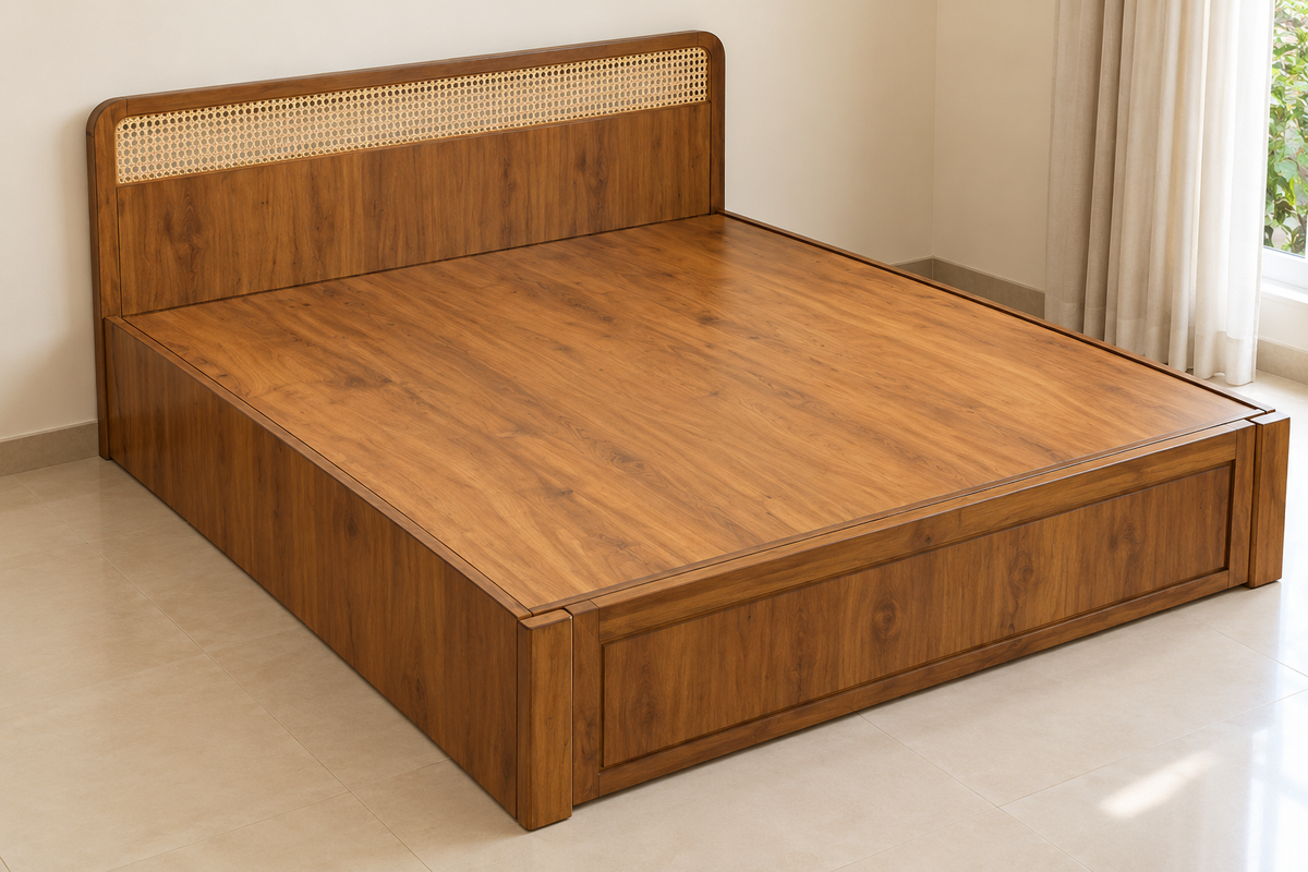 Ubyld Taarini Hydraulic Queen Bed