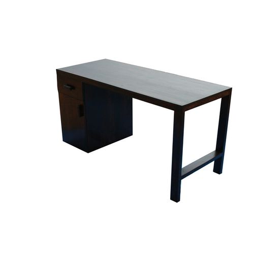 Octave- An Executive Table - ubyld